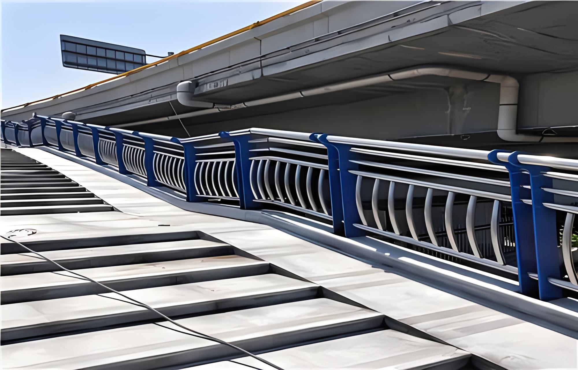 商洛不锈钢桥梁护栏维护方案：确保安全，延长使用寿命